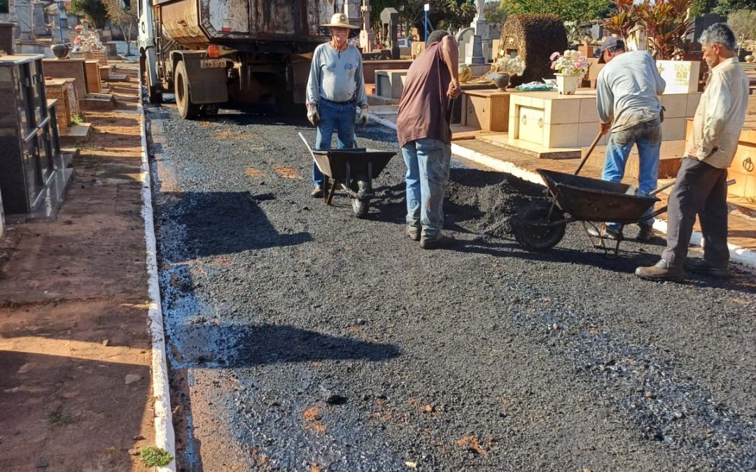 Bariri: Prefeitura realiza recape de ruas da Necrópole Municipal