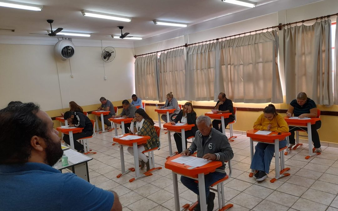 BARIRI: Realizada prova para escolha de novos conselheiros tutelares