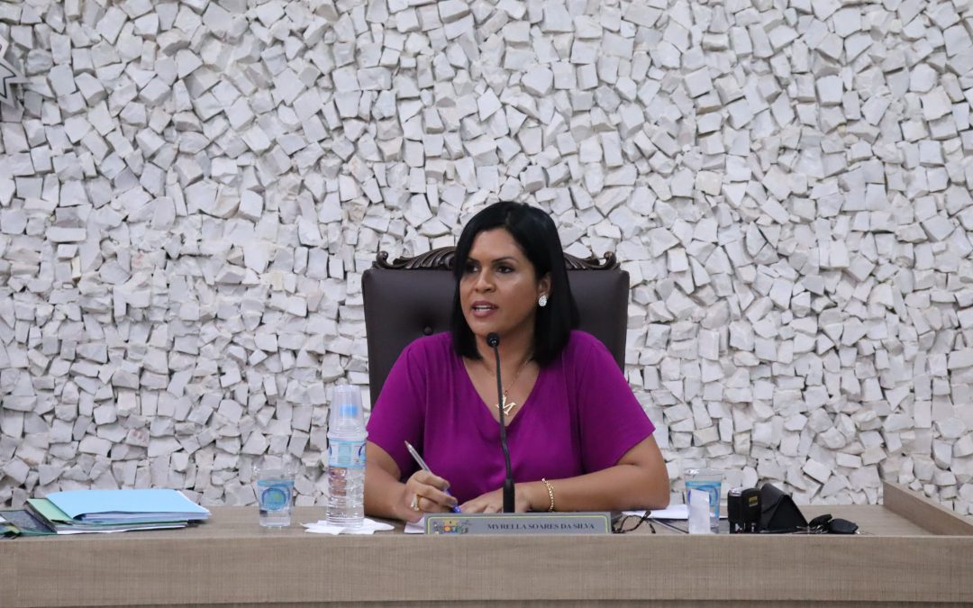 BARIRI: Vereadora representa contra possível irregularidade na contratação de médica