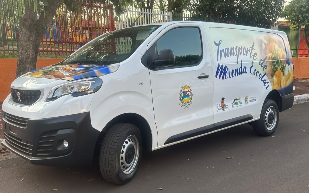Boraceia adquire novo veículo para transporte da merenda