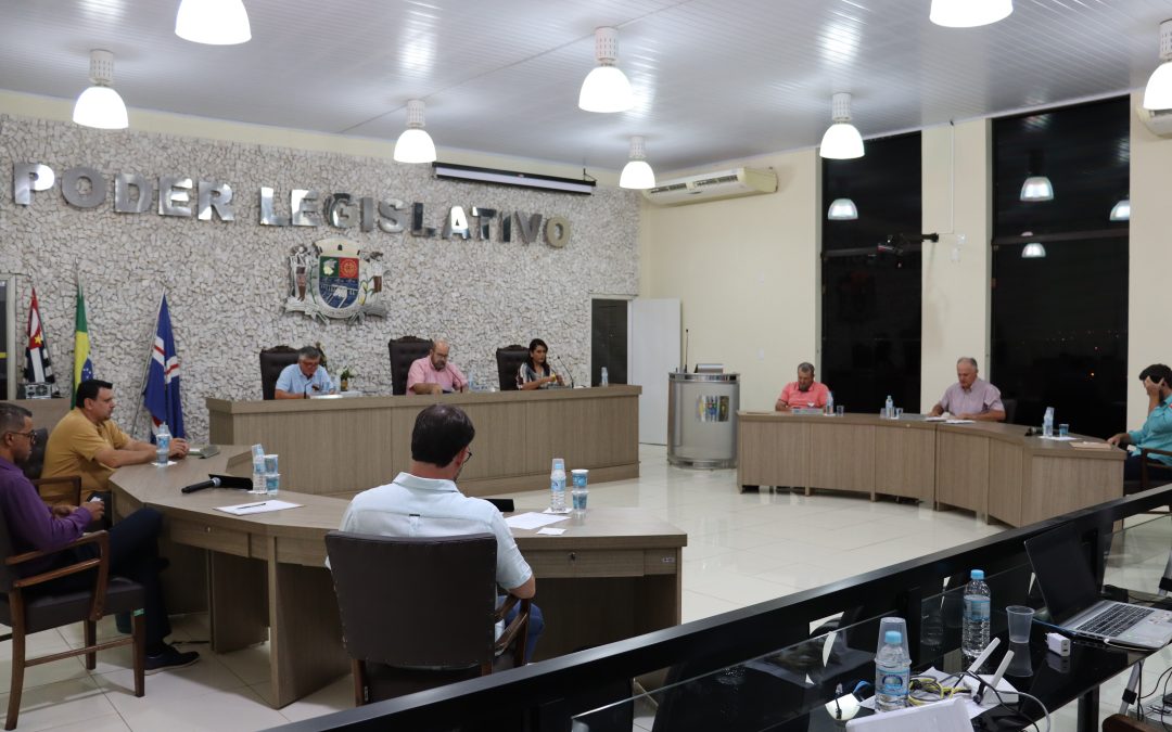 Câmara aprova projeto que garante piso salarial à enfermagem