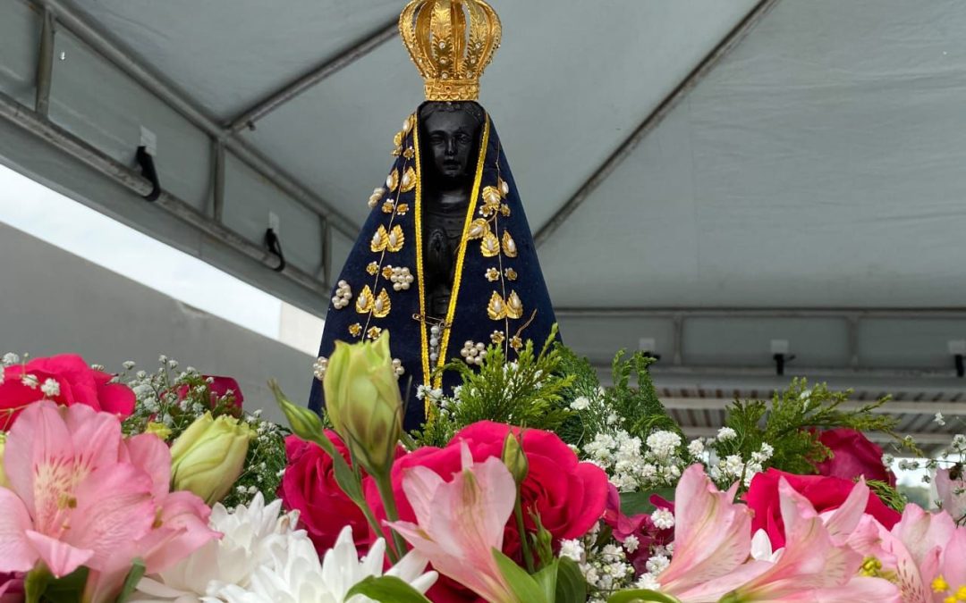 Cavalgada homenageia Nossa Senhora Aparecida