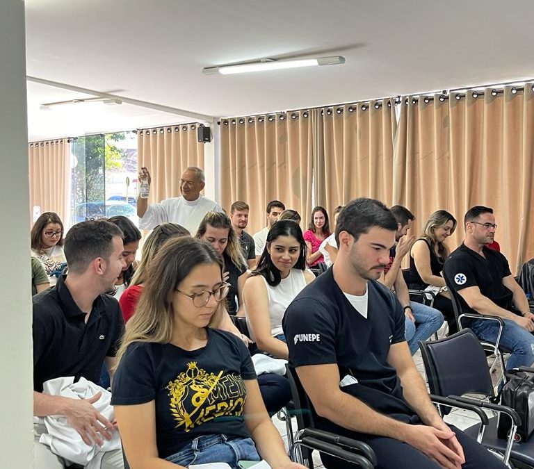 Alunos de Medicina de Penápolis iniciam estágio em Bariri