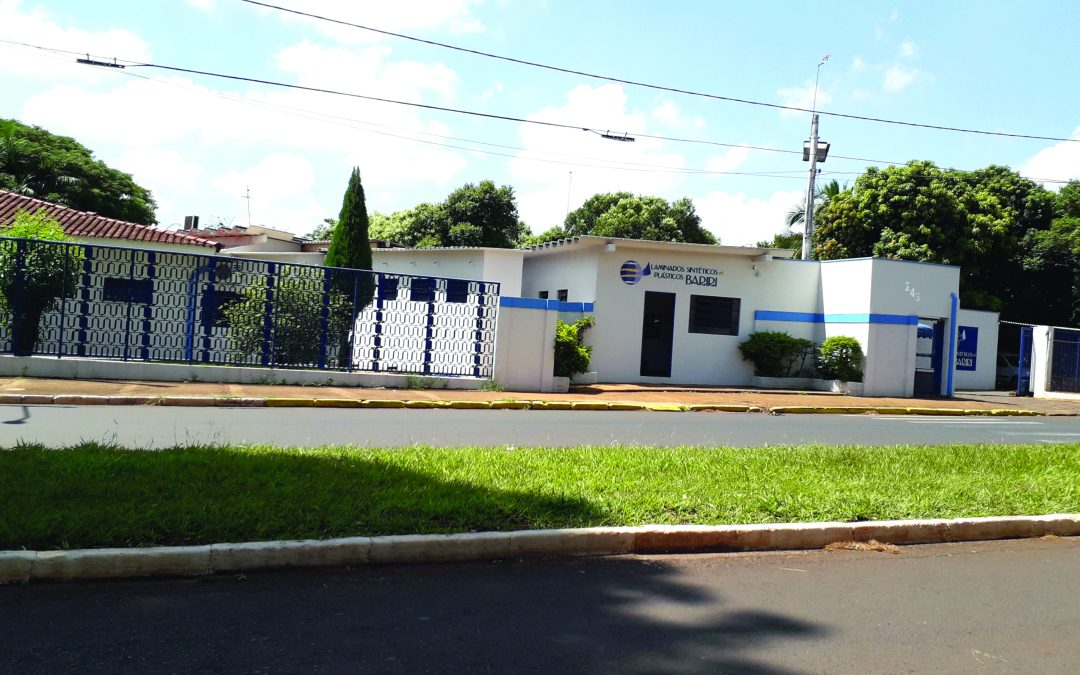 Política: Lei autoriza desmembramento de áreas para empresas