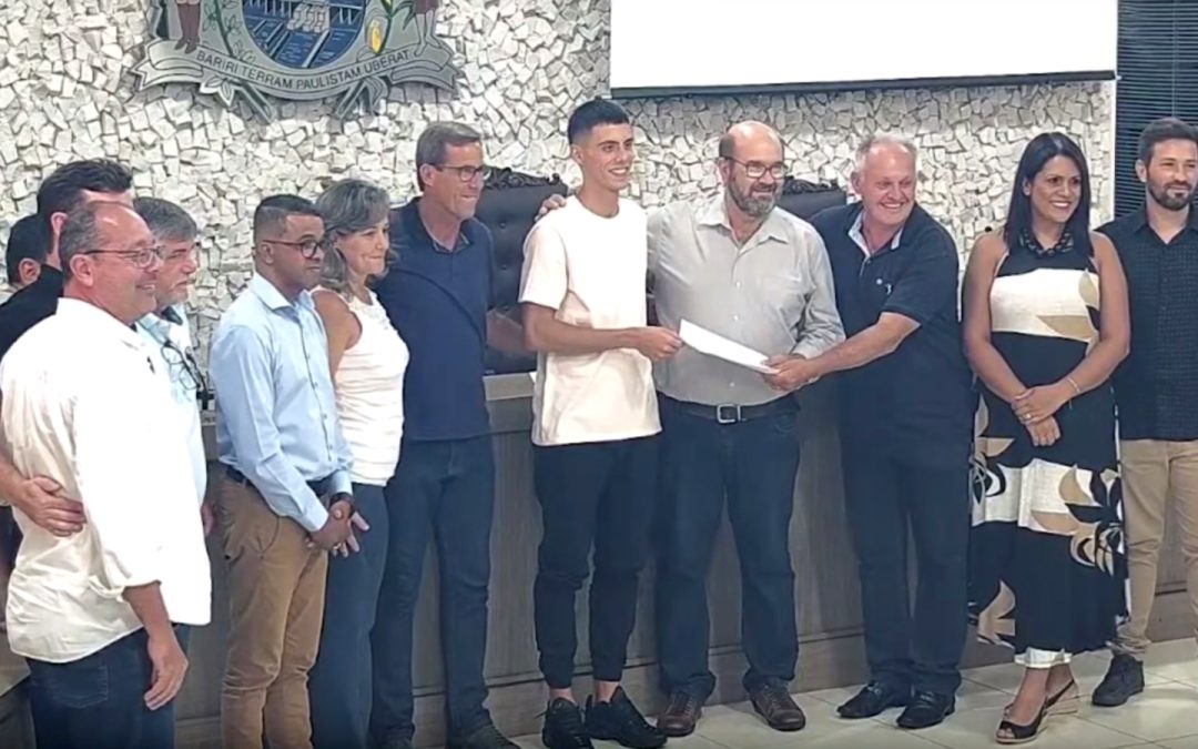 Política: Câmara enaltece atuação de Evandro Folieni