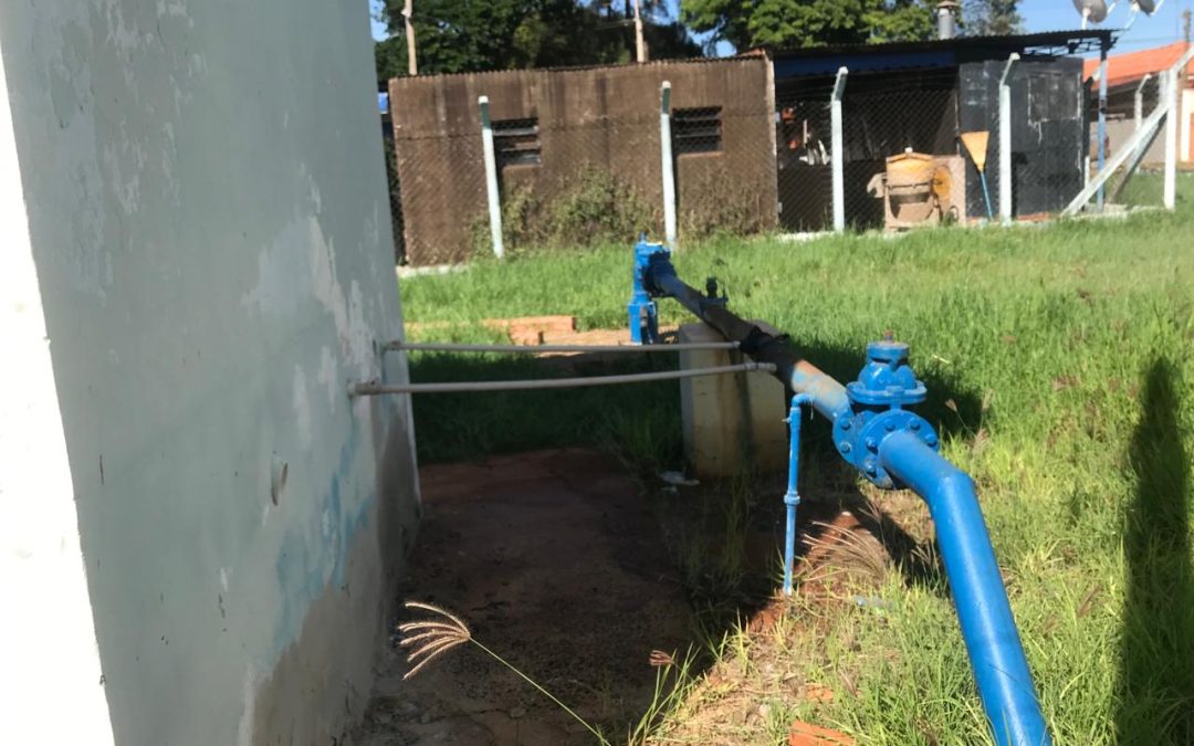Moradores reclamam de vazamento do Poço da Nova Bariri