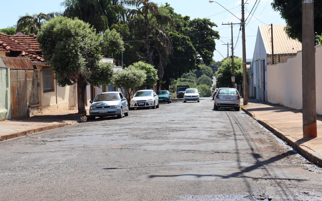 Cidade: Prefeitura abre licitação para recapear duas ruas