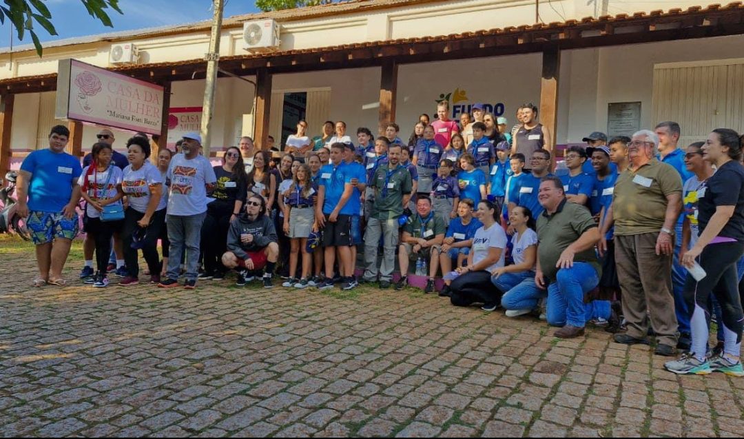 Bariri: Mais de 50 voluntários participam de ação da Campanha do Agasalho