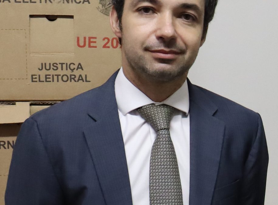 Justiça: Juiz aplica multa e determina retirada de postagem contra vereador; jornalista se manifesta