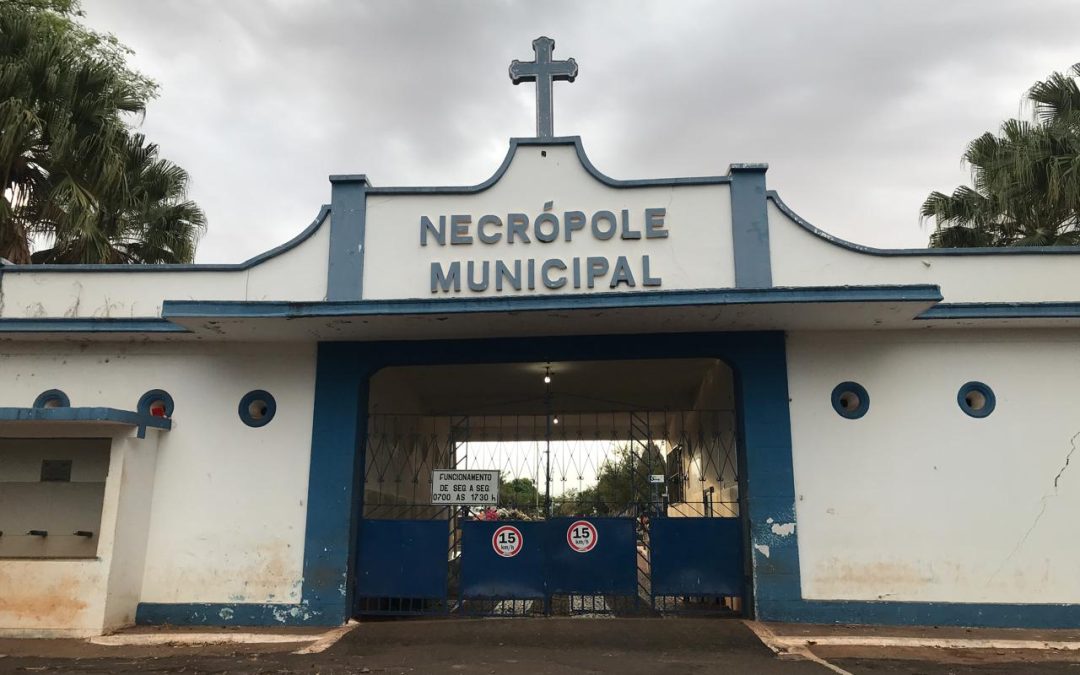Cidade: Reformas e pinturas em túmulos devem ser realizadas até dia 31