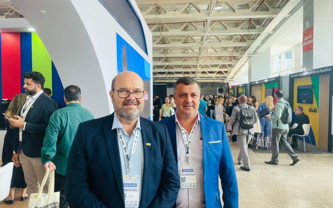 Política: Prefeito Airton Pegoraro e vice Paulo Kezo participam de encontro em Brasília