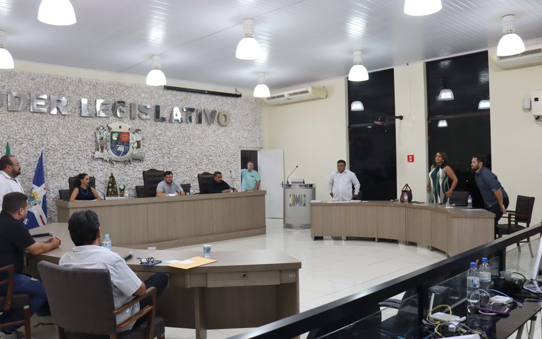 Política: Aprovação de cargo comissionado divide Câmara