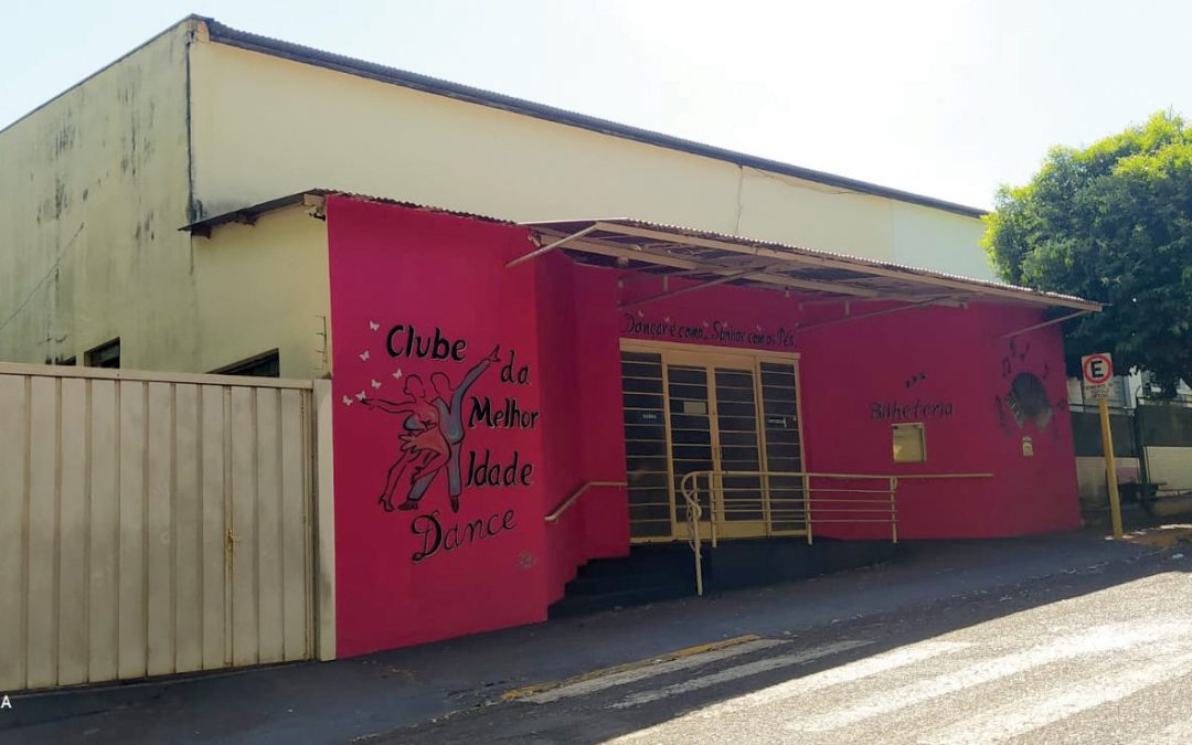 Cidade: Prefeitura contrata projeto para regularizar Clube da Melhor Idade