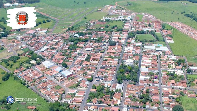 Itaju anuncia concurso para cozinheira, jardineiro, merendeira e pedreiro