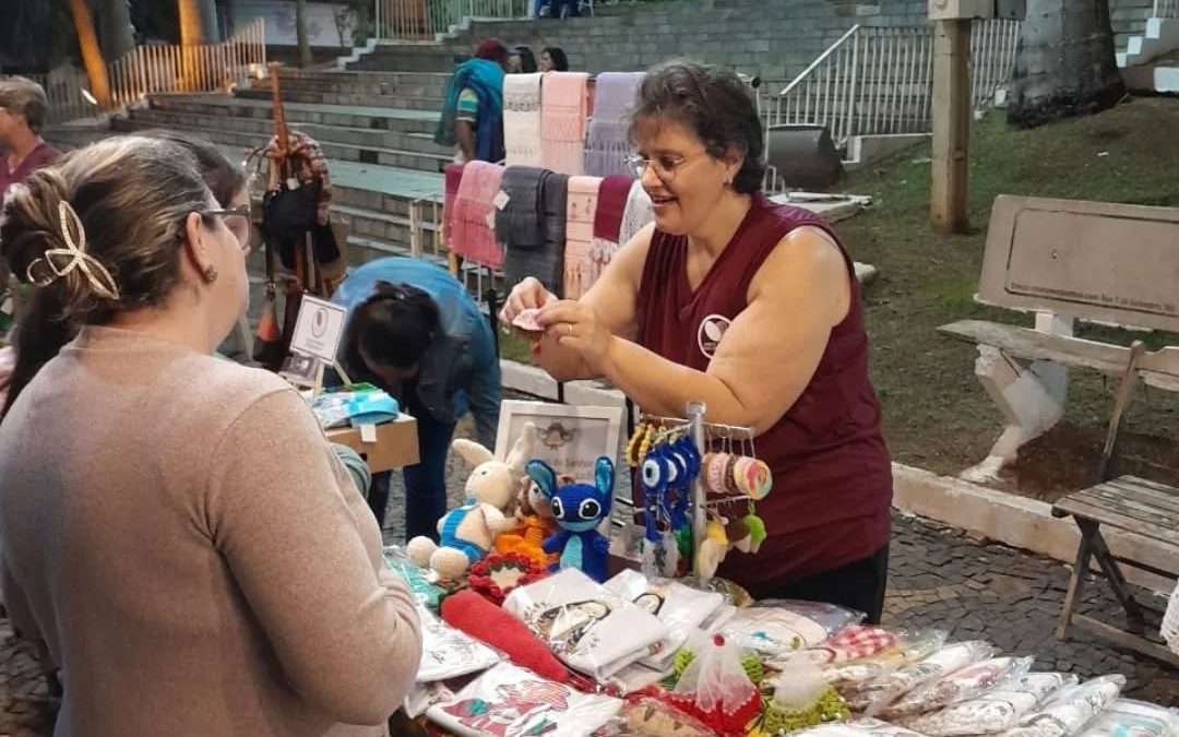 Cultura: Arraiá da Arte agitou a Praça da Matriz
