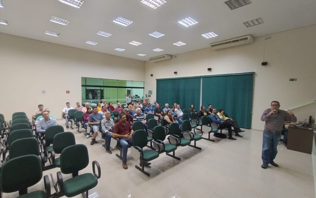 Banco do Brasil apresenta Plano Safra a associados da Assobari