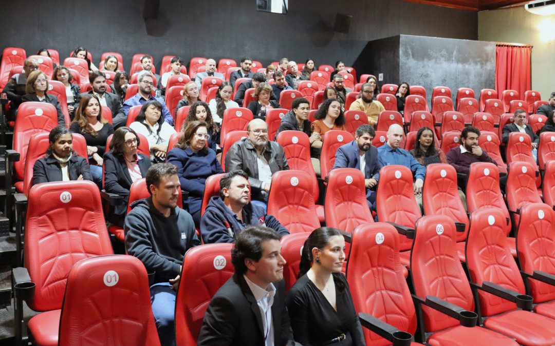 Cultura: Lançamento de documentário sobre patrimônios emociona público