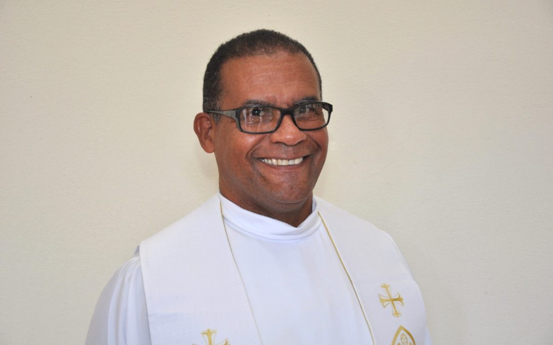Religião: Padre Lázaro assume paróquia onde foi ordenado em Bariri