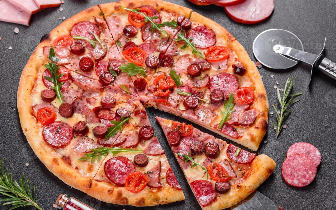 Cidade: Apae realiza mais uma edição da Pizza Drive Thru