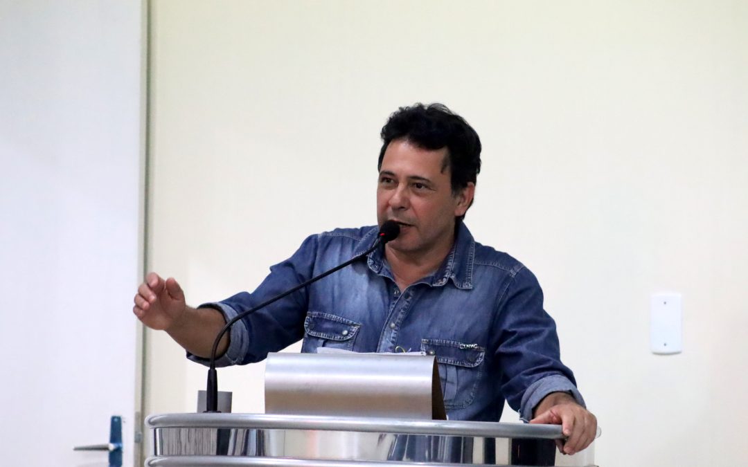 Política: Projeto obriga plantio de árvores frutíferas em logradouros públicos