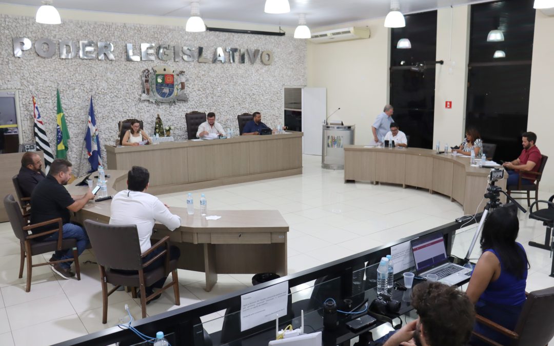 Política: Câmara aprova redução de jornada e anuncia concurso para procurador