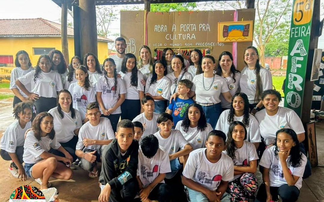 Escola Joseane vence concurso de exposições da Feira Afro 2025