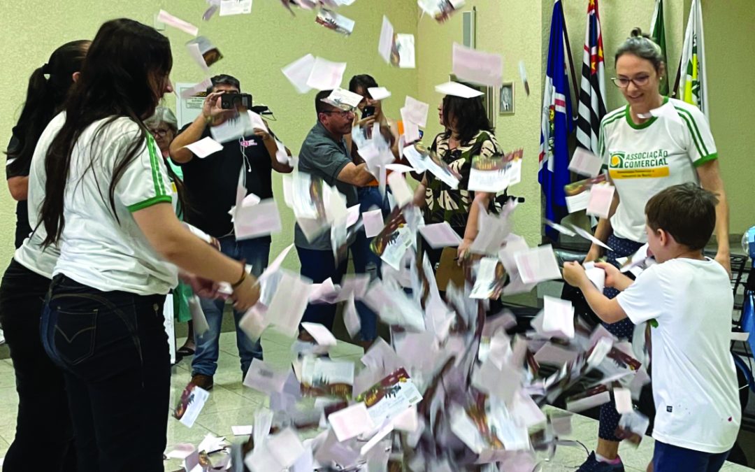 Cidade: Sábado Acib faz sorteio da Campanha de Natal