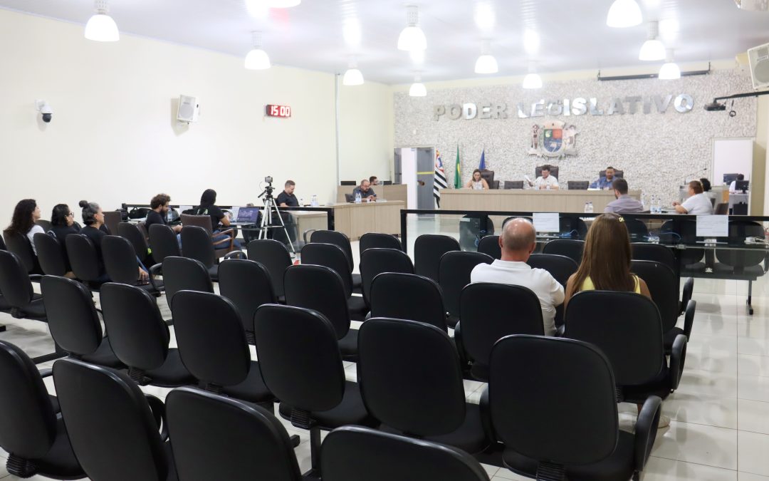 Política: Sessões legislativas podem mudar de dia e de horário