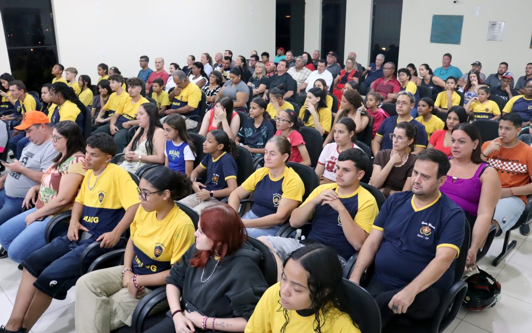 Política: Integrantes da Banda Marcial vão receber vale alimentação
