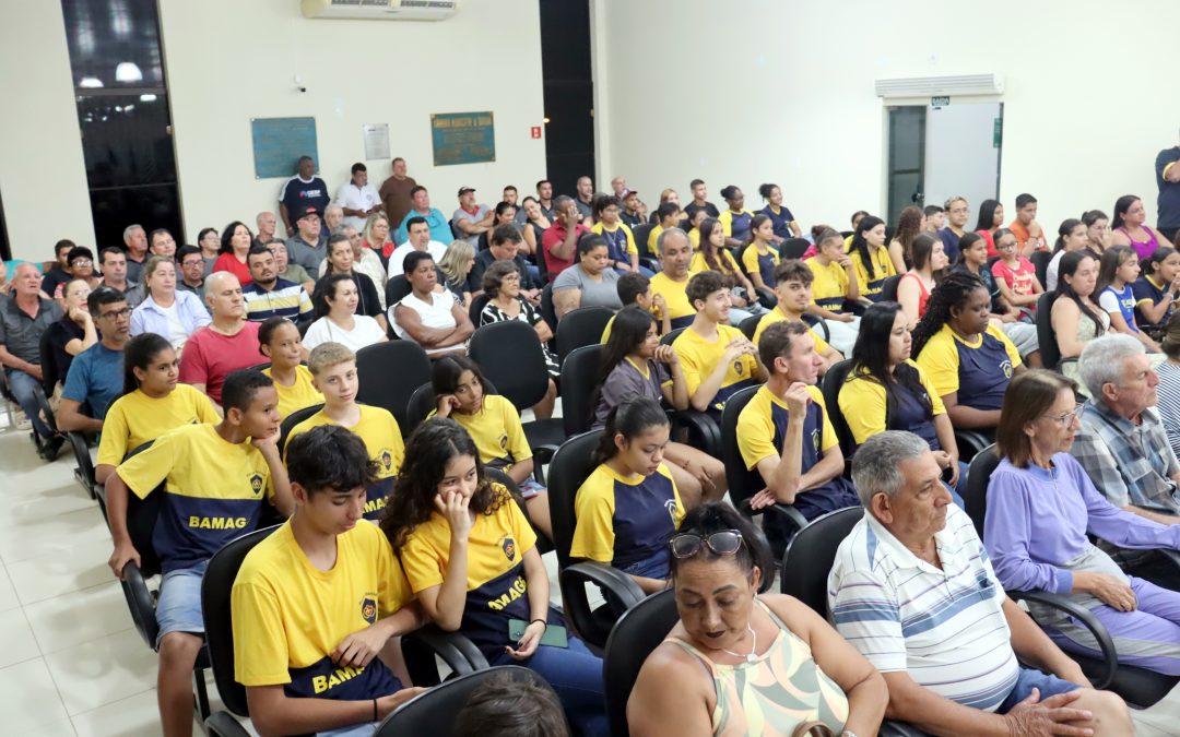 Política: Por 5 a 4, Câmara arquiva Processante contra prefeito Airton Pegoraro