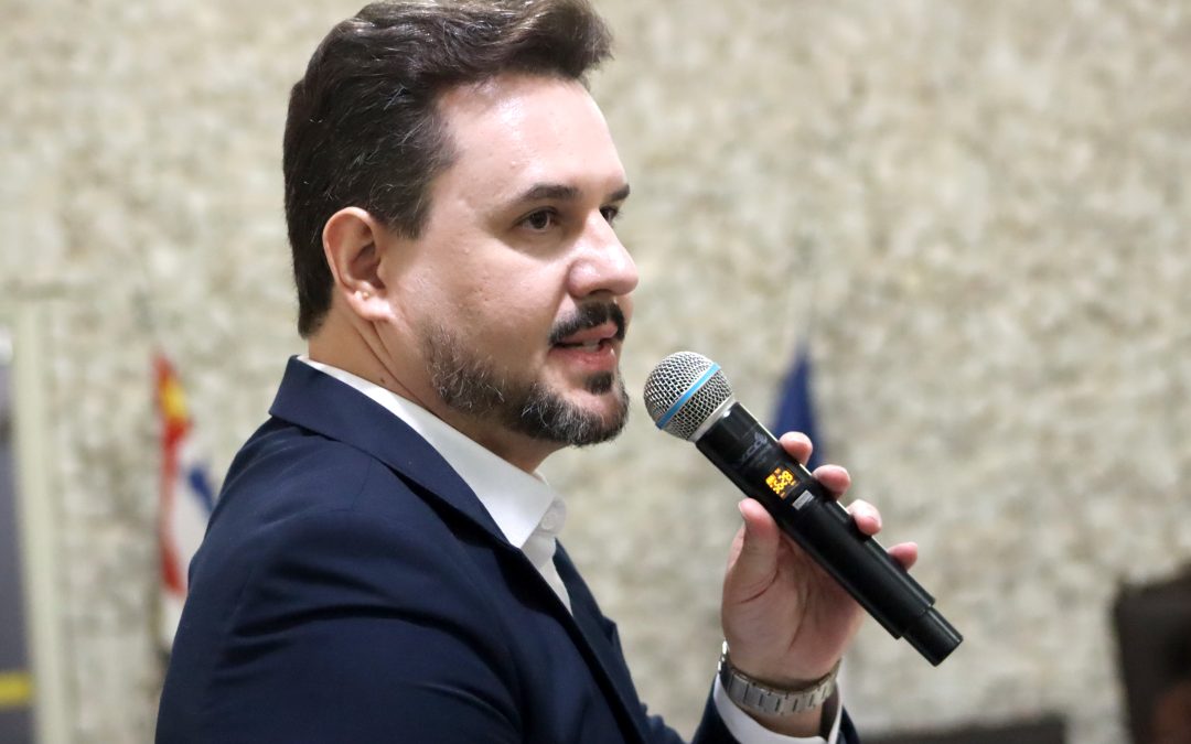 Política: Câmara aprova três novos projetos de Paulo Crepaldi