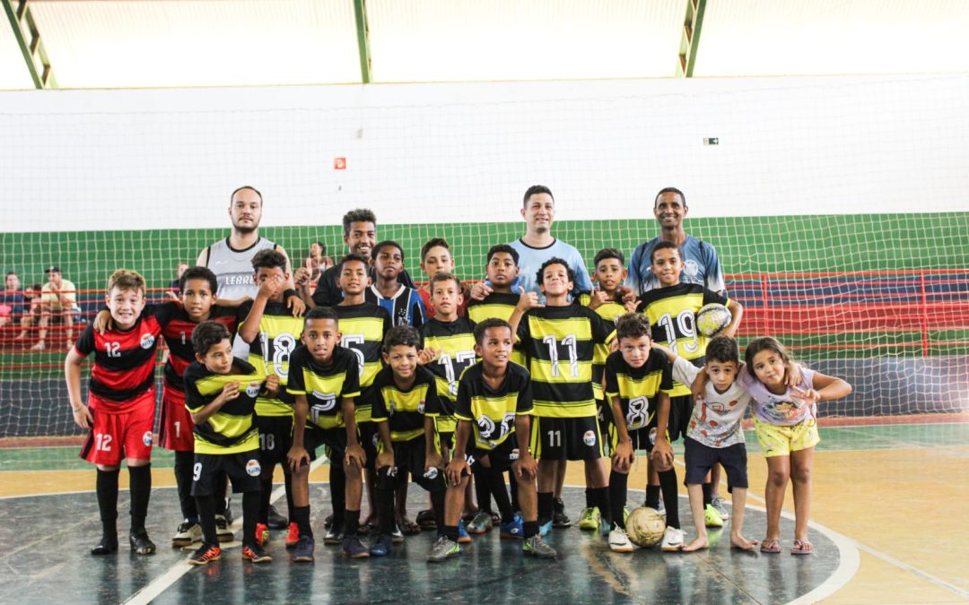 Região: Amigos do Livra fatura campeonato em Itaju