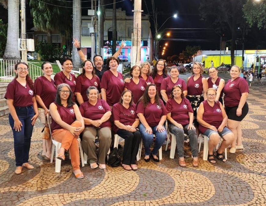 Bariri: Mais de 30 expositores participam da Feira Amor de Mãe