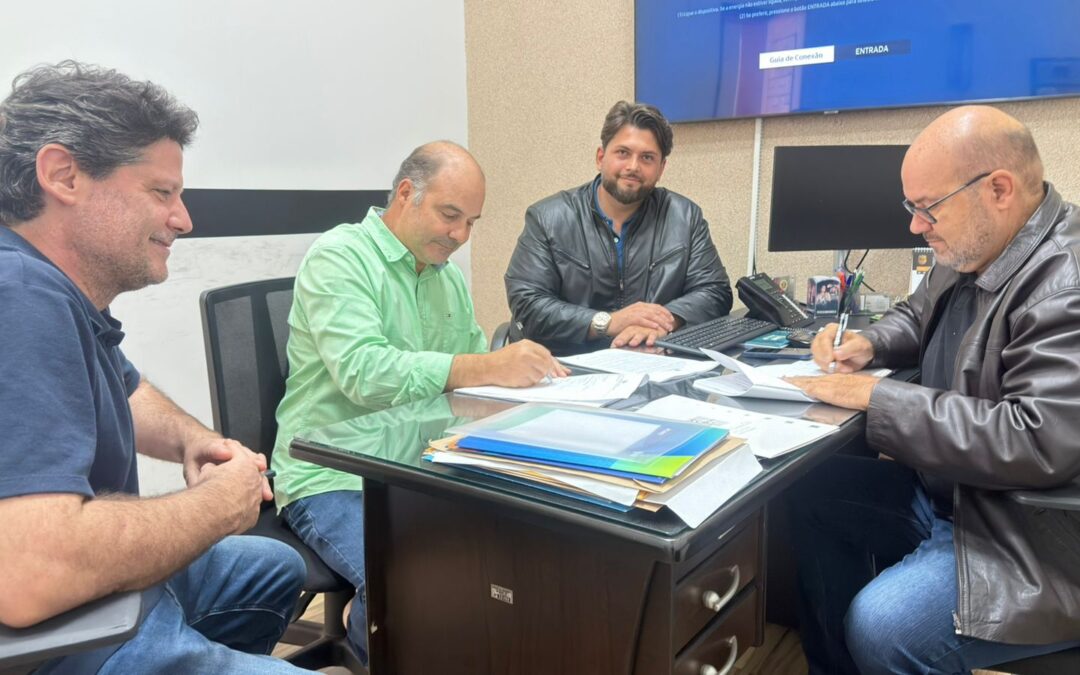 Economia: Prefeitura destina lotes a empresários para expansão dos negócios
