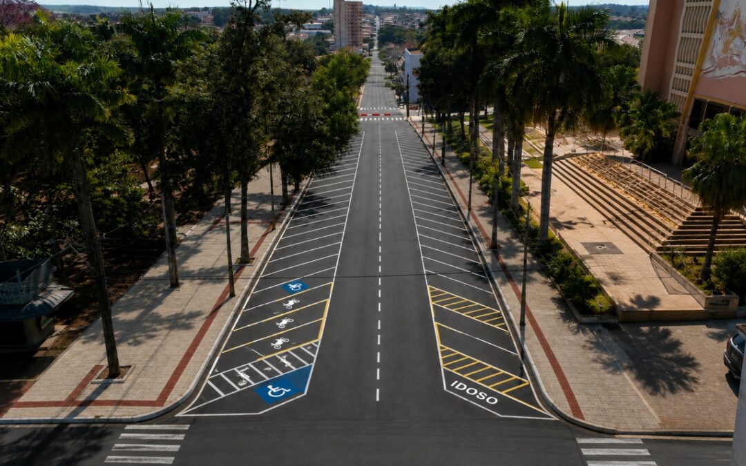 Bariri: Vereadora propõe abertura de rua em frente da Igreja Matriz