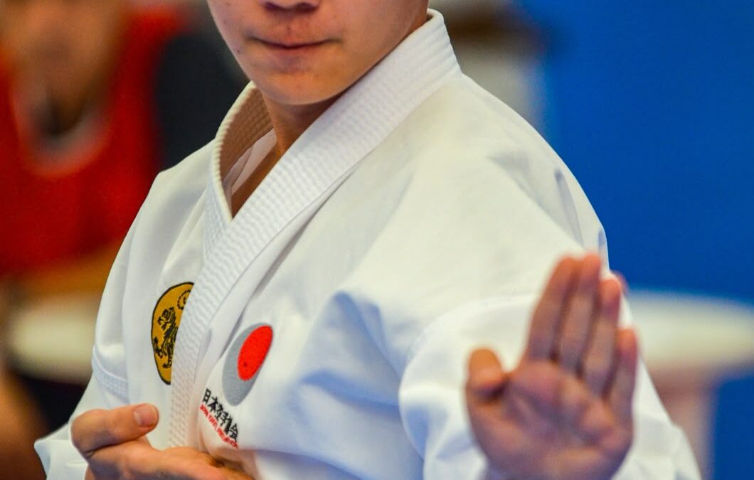 Esporte: Baririense conquista 3º lugar em campeonato de karatê em Barueri