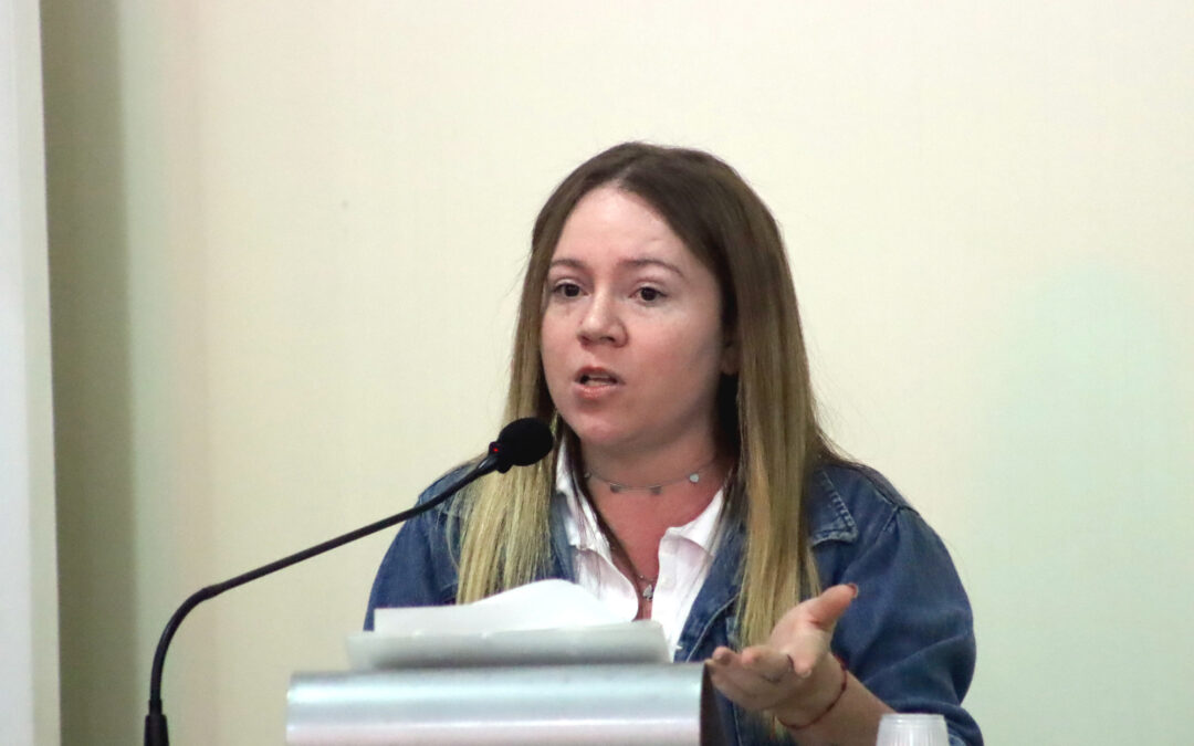 Mães atípicas relatam dificuldades e cobram atendimento especializado